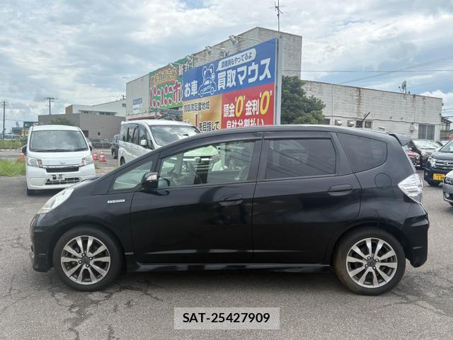 Honda FIT HYBRID 2012-07 8435146-2