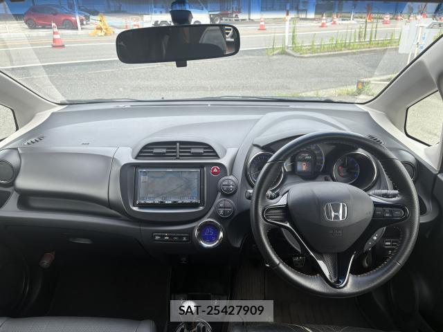 Honda FIT HYBRID 2012-07 8435146-7