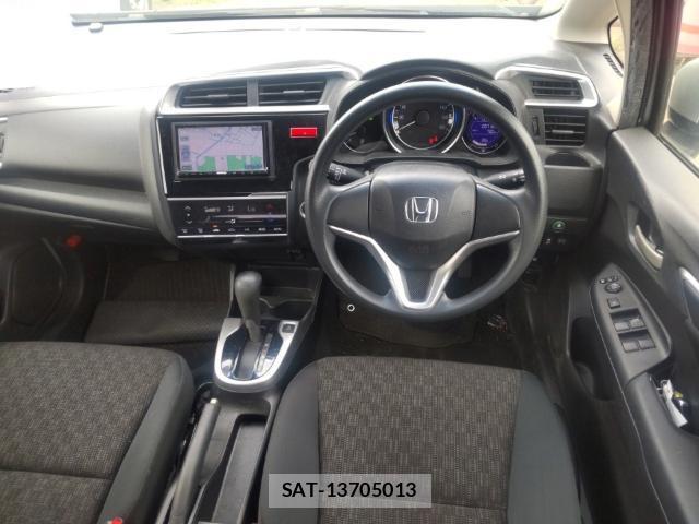 Honda FIT 2016-07 8433909-2