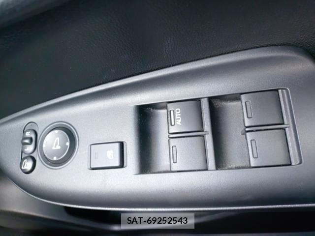 Honda FIT 2019-08 8433930-13