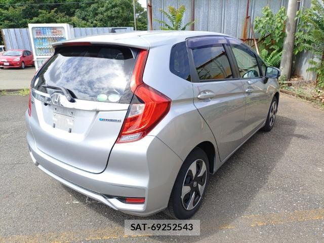 Honda FIT 2019-08 8433930-4