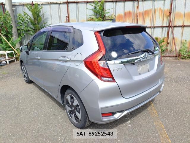 Honda FIT 2019-08 8433930-5