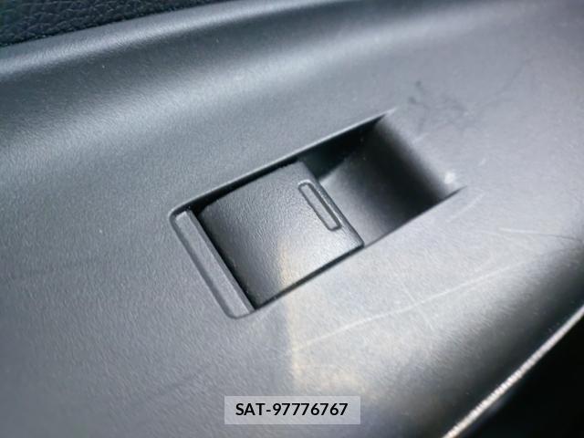 Honda FIT 2019-08 8433932-12