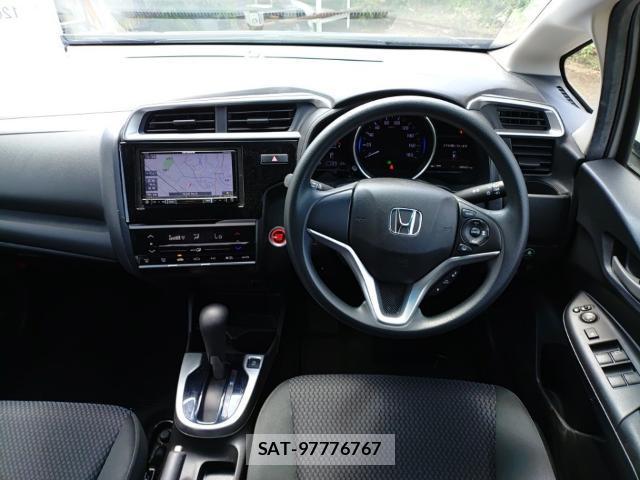 Honda FIT 2019-08 8433932-2