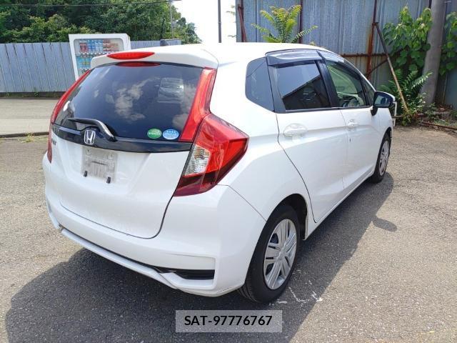 Honda FIT 2019-08 8433932-4