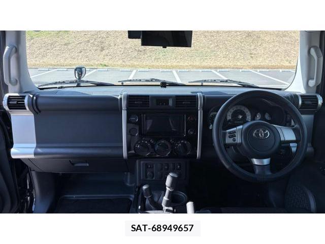 Toyota FJ CRUISER 2012 8434457-4