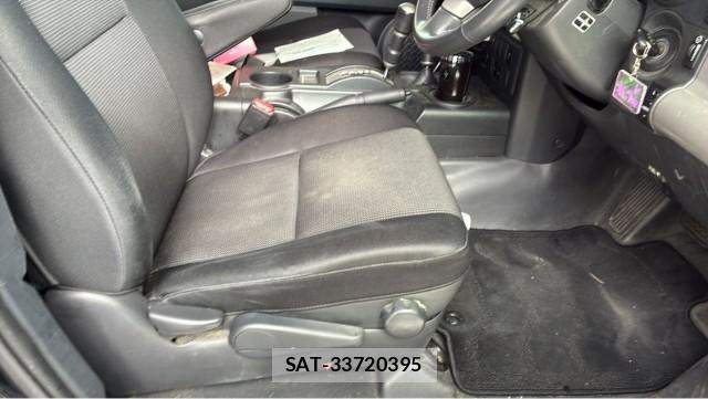 Toyota FJ CRUISER 2016-02 8434753-5