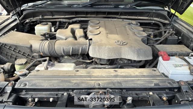 Toyota FJ CRUISER 2016-02 8434753-7