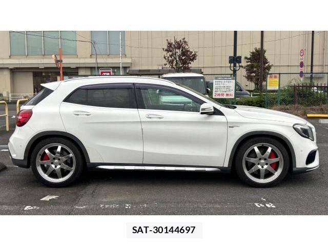 Mercedes Benz GLA-CLASS 2018 8434398-2