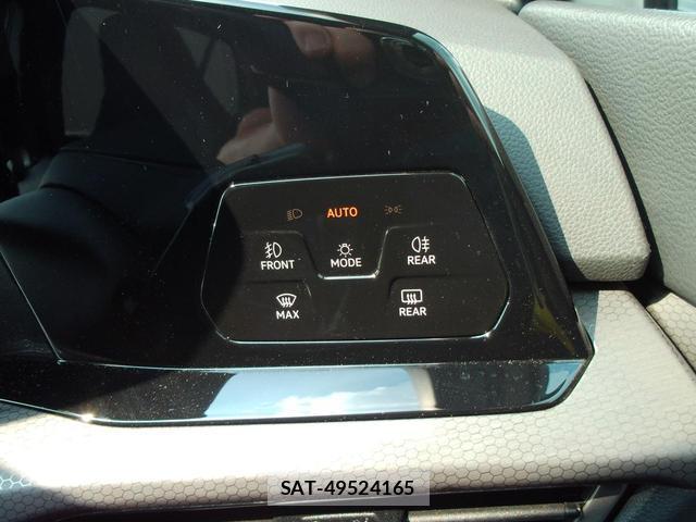 VolksWagen GOLF GTI 2022-09 8433847-14