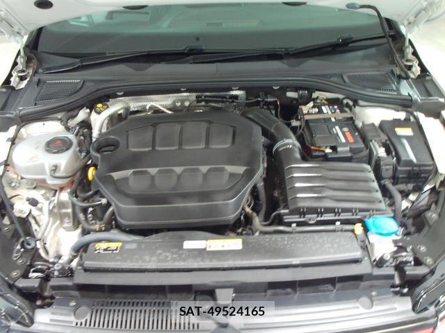 VolksWagen GOLF GTI 2022-09 8433847-18