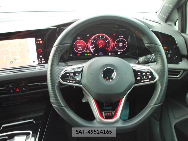 VolksWagen GOLF GTI 2022-09 8433847-4