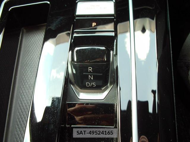 VolksWagen GOLF GTI 2022-09 8433847-9