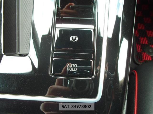 VolksWagen GOLF GTI 2025-11 8433849-11
