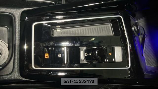VolksWagen GOLF VARIANT 2024-06 8434631-14
