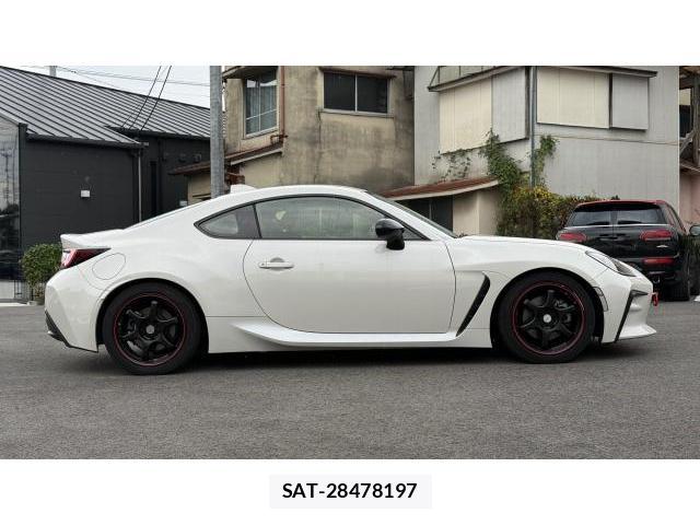 Toyota GR86 2023 8434406-2