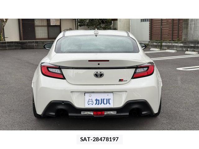 Toyota GR86 2023 8434406-3