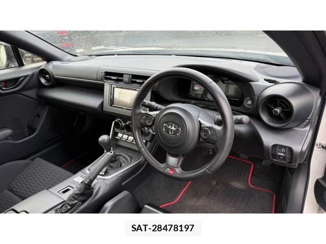 Toyota GR86 2023 8434406-4