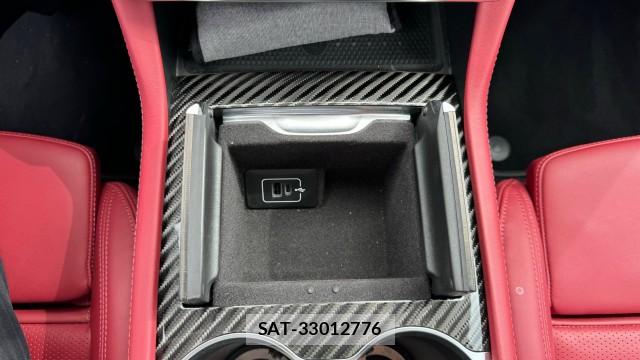 Maserati Grecale 2023-02 8434730-14