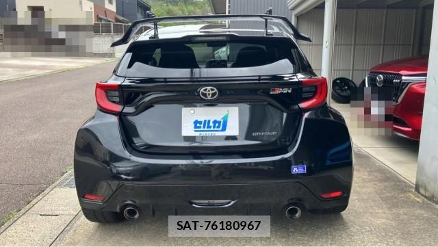 Toyota YARIS 2023-05 8434679-1