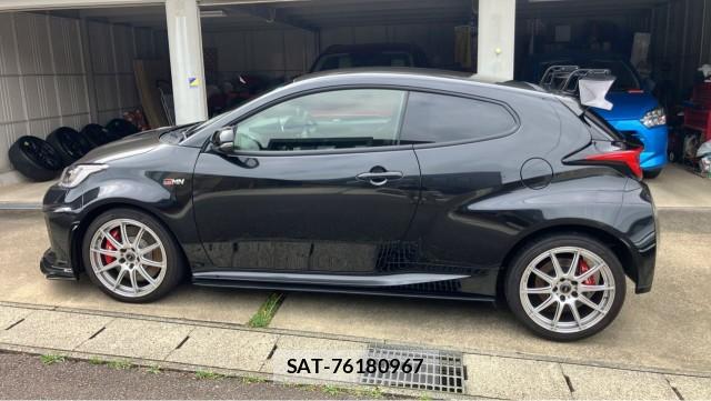 Toyota YARIS 2023-05 8434679-10