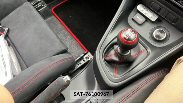 Toyota YARIS 2023-05 8434679-14