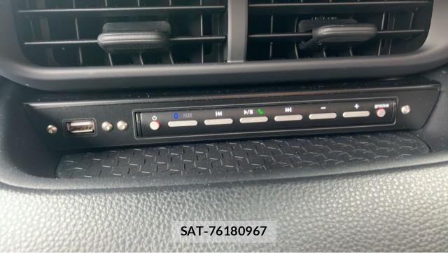 Toyota YARIS 2023-05 8434679-4