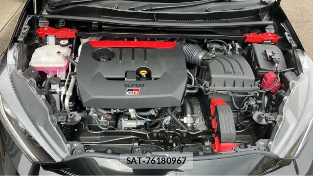 Toyota YARIS 2023-05 8434679-7
