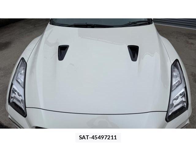 Nissan GT-R 2025 8434444-13