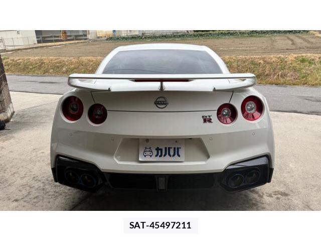 Nissan GT-R 2025 8434444-3