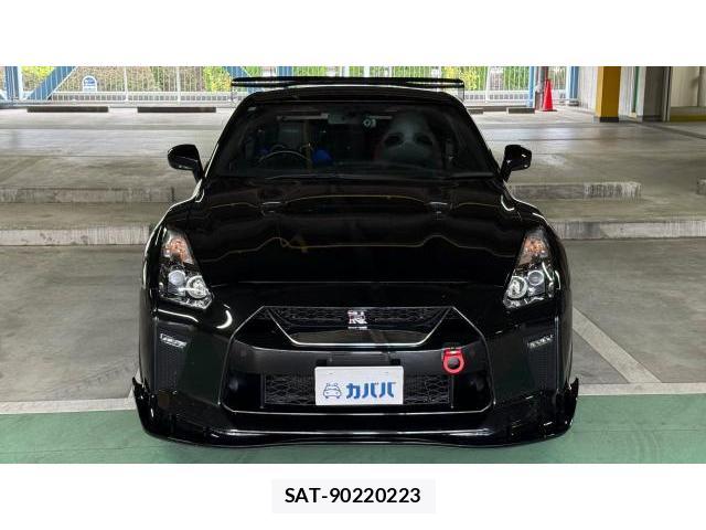 Nissan GT-R 2008-10 8434581-1