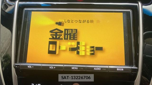 Toyota HARRIER 2018-01 8434634-4