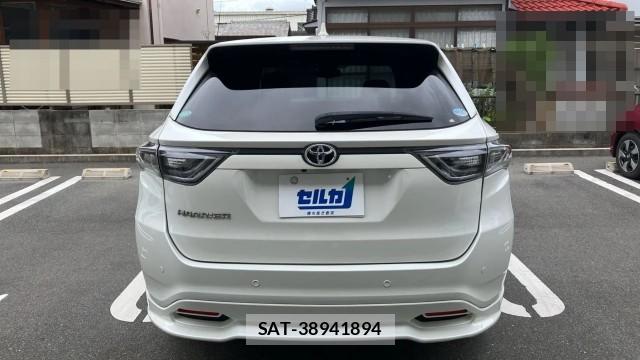 Toyota HARRIER 2015-12 8434705-1