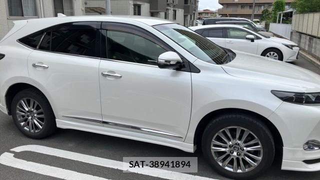 Toyota HARRIER 2015-12 8434705-3