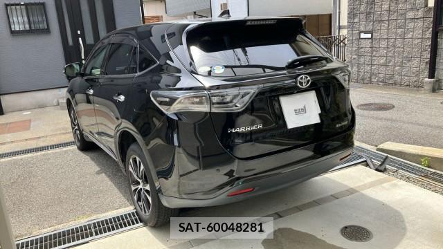 Toyota HARRIER 2015-09 8434711-12