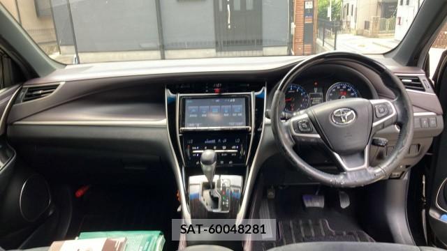 Toyota HARRIER 2015-09 8434711-2