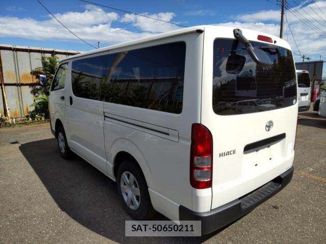 Toyota HIACE VAN 2015-06 8433882-4