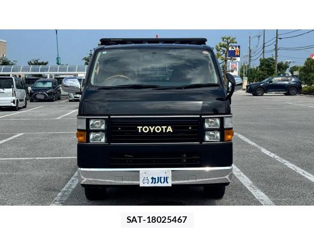 Toyota HIACE VAN 2017 8434567-1