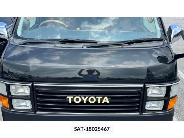 Toyota HIACE VAN 2017 8434567-18