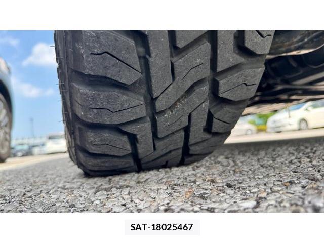 Toyota HIACE VAN 2017 8434567-9