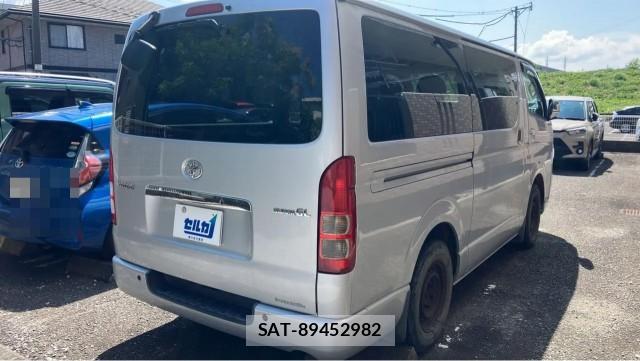 Toyota HIACE VAN 2006-09 8434714-12