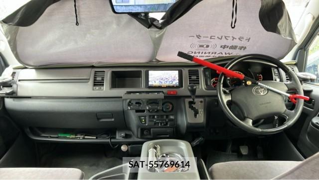 Toyota HIACE WAGON 2010-04 8434652-2