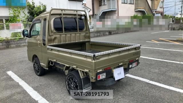 Daihatsu HIJET TRUCK 2024-04 8434689-11