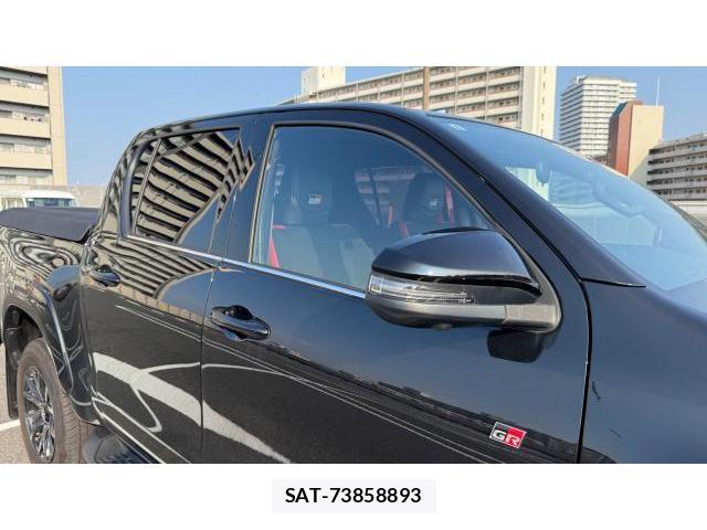 Toyota HILUX 2023 8434389-18