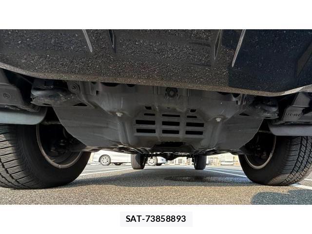 Toyota HILUX 2023 8434389-8
