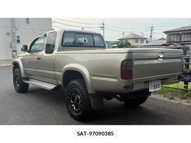 Toyota HILUX 2004 8434547-15