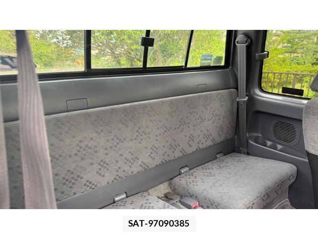 Toyota HILUX 2004 8434547-5