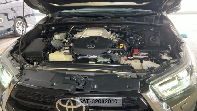 Toyota HILUX 2023-12 8434660-7