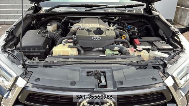 Toyota HILUX 2021-12 8434757-7