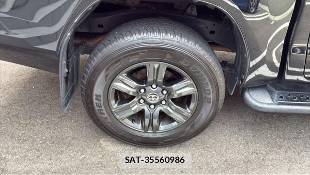 Toyota HILUX 2021-12 8434757-8
